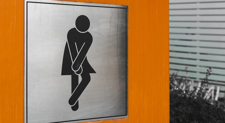 Poop shaming : les différences entre hommes et femmes aux toilettes