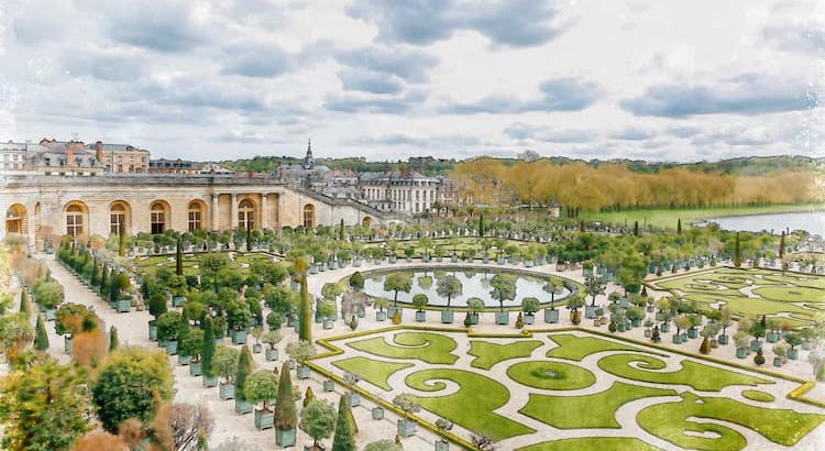 Y avait-il des toilettes à Versailles ?