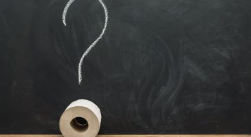 pourquoi-dit-on-les-toilettes-et-pas-le-toilette