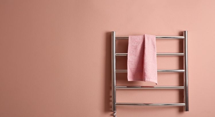 Faut-il installer un radiateur dans les toilettes ?