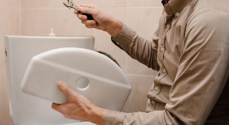 5 problèmes fréquents des toilettes sur lesquels il ne faut pas fermer les yeux